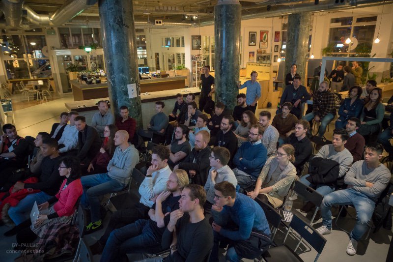 BlockchainTalkz's tweet image. 🔥[TONIGHT] how to tokenize your business model or what is the GRC around blockchain? Find out in few hours! - mailchi.mp/e236b8ce30fd/t…