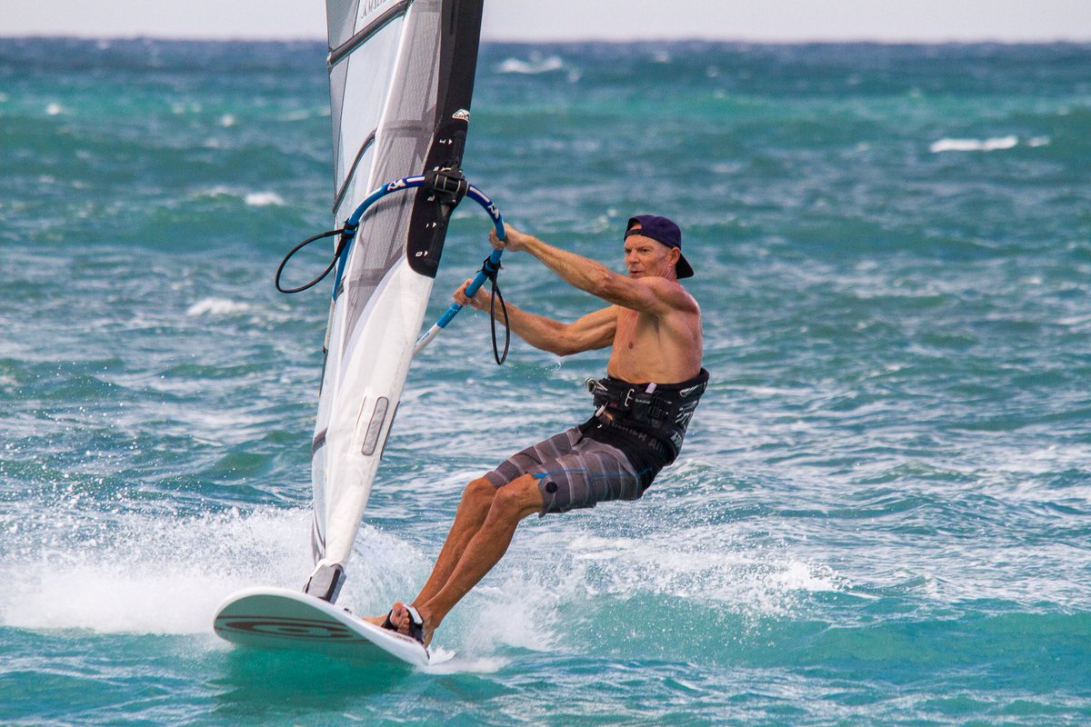 mauisails's tweet photo. #ProTips - Boom height in slalom sailing - https://t.co/7ZusPILhP8
Boom too high, too low...which setting is correct for certain type of conditions... https://t.co/QwtbEDud77