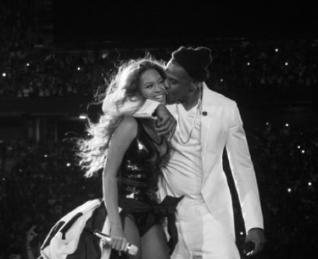 beyoncerelated's tweet photo. Today in 4/4/08 Jay-Z and Beyoncé got married.
#10YearsOfJayonce https://t.co/YF462UogDp