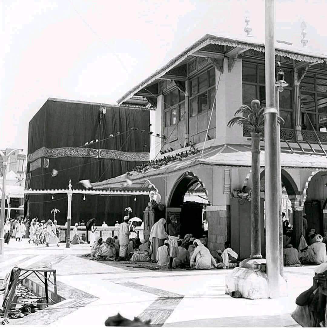 AdbuttB's tweet image. old KhanaKaba