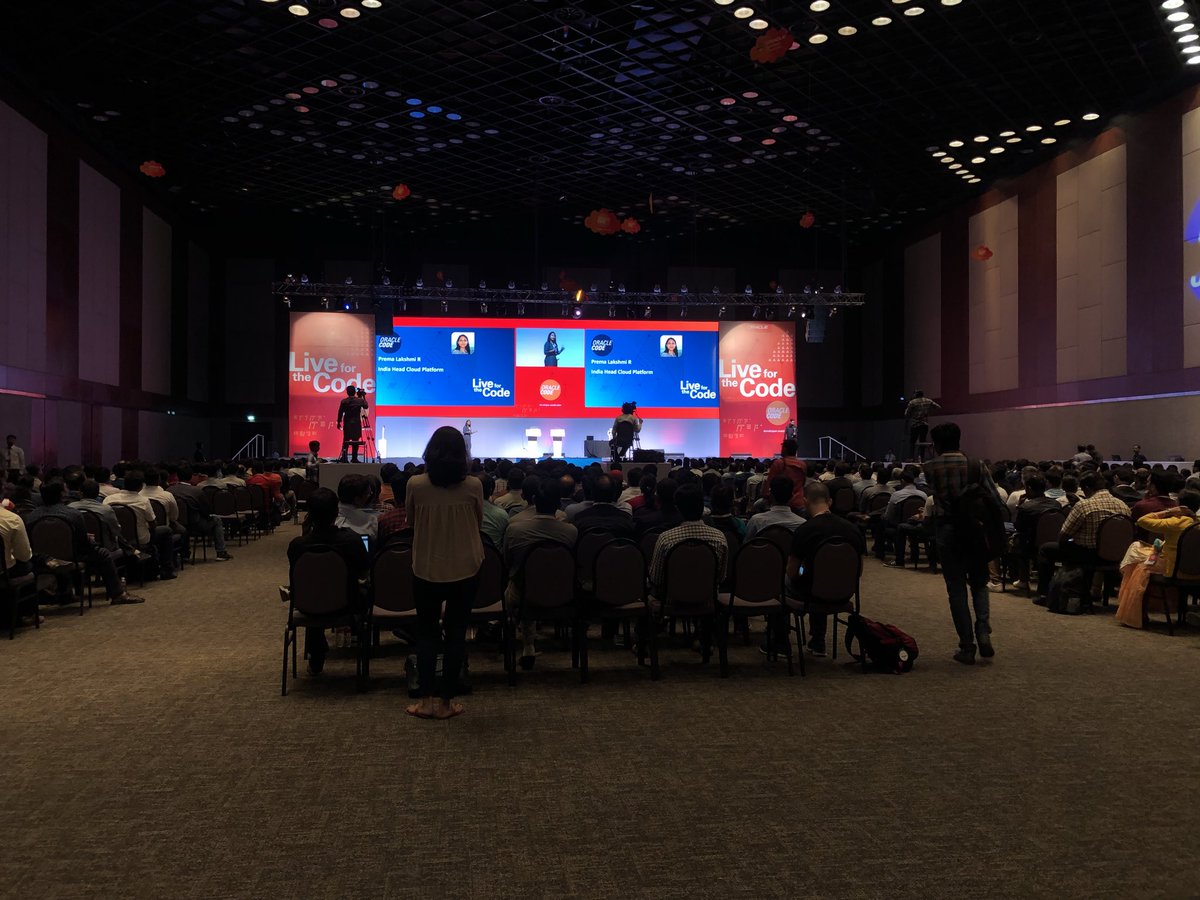 LoriLorusso's tweet image. Full house #oraclecode Hyderabad #liveforthecode