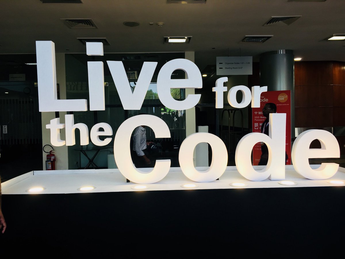 abhishekreddyb1's tweet image. Time for #OracleCode @OracleDevs  #Liveforthecode