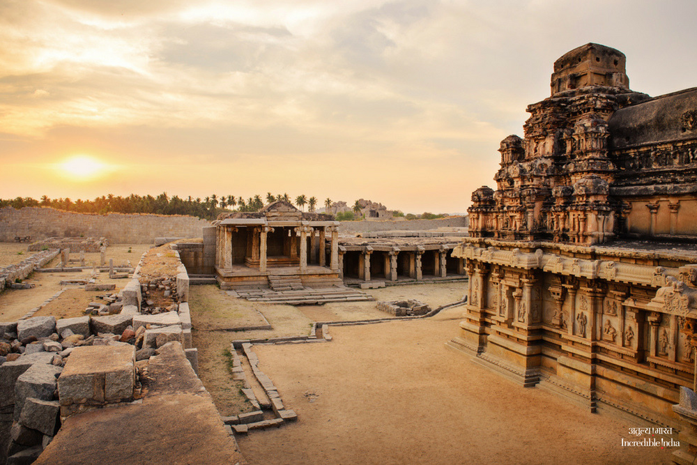 incredibleindia's tweet photo. Hampi is every photographer’s dream destination. Amidst the ruins of temples and palaces, the sacred pushkaranis, the magnificent mantapas and royal pavilions, the past comes alive in all its majesty and splendour. So grab your cameras and get going! #AmateurPhotography https://t.co/meTTgDZZq7