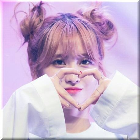 100フォローありがとう😆💕✨ やっぱりこれが落ち着くw ピンク髪のモモ