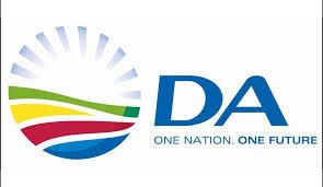 Ben_Malubane's tweet photo. #ForumAt8 - We preview the @Our_DA 's federal congress, taking place later this week.
#AMLive #SABCNews https://t.co/KCUE9XLmxt