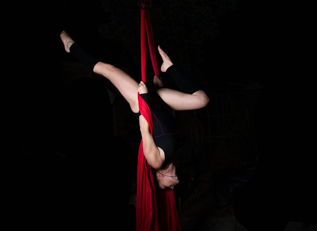 AerialActiveUK's tweet photo. @AerialActiveUK invites everyone who loves aerial fitness to join aerial fitness classes in Hammersmith!
Every Wednesday:
✅ 6.30-7.45pm - Aerial Hoop 
✅ 6.30-7.45pm - Trapeze 
✅ 8.00-9.15pm - Aerial Silks
Book a class https://t.co/PVw2MB4E1X
#aerialist #aerial #fitness https://t.co/Tpqs0LsbSz