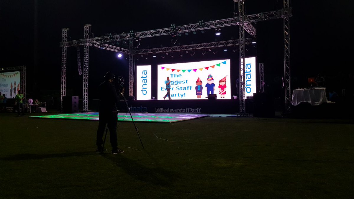 SevensStadium's tweet image. More pictures from last week's massive staff party at The Sevens Stadium 🎈🎉 #besp #staffparty #thesevensstadium