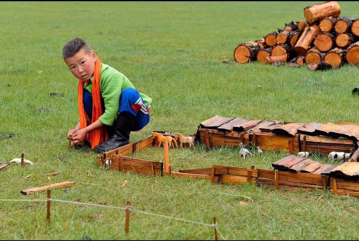 #Улс төргүй
#Монгол ахуй
#Монголжиргээ..