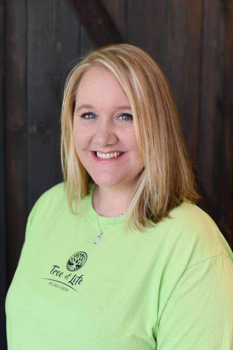 Get over the mid-week hump by booking a massage with Crystal! 

Guest review:
"My visit today with Crystal was amazing. She worked on the muscles in my shoulders that are affecting a pinched nerve. Can't wait to go back again."