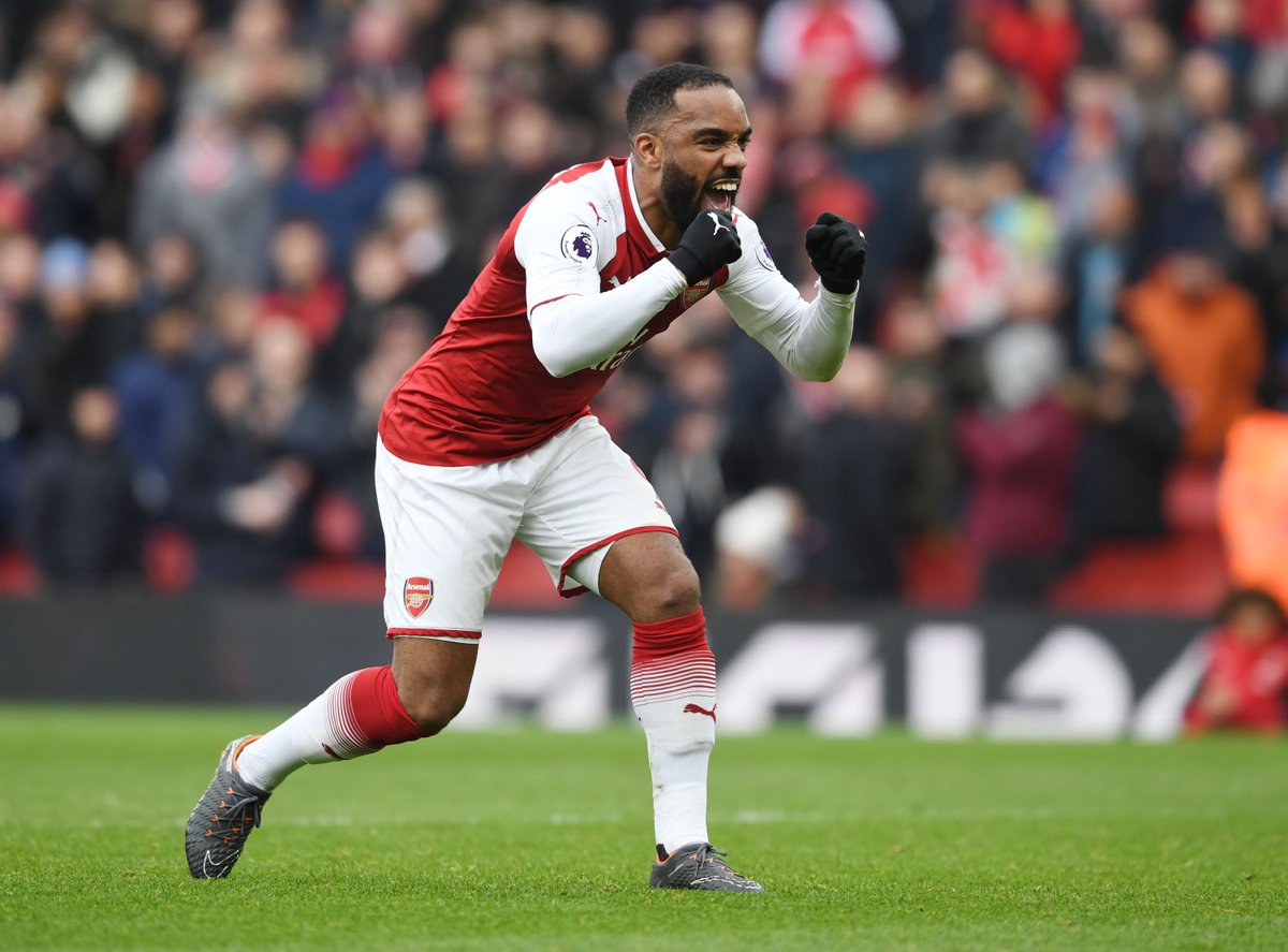 Arsenal's tweet photo. 🗣 So boss, is @LacazetteAlex fit to start in #AFCvCSKA?

“Lacazette is ready to start, yes. I have not decided yet if he will or not, but he’s available and ready to start” https://t.co/o47UuDvzVO
