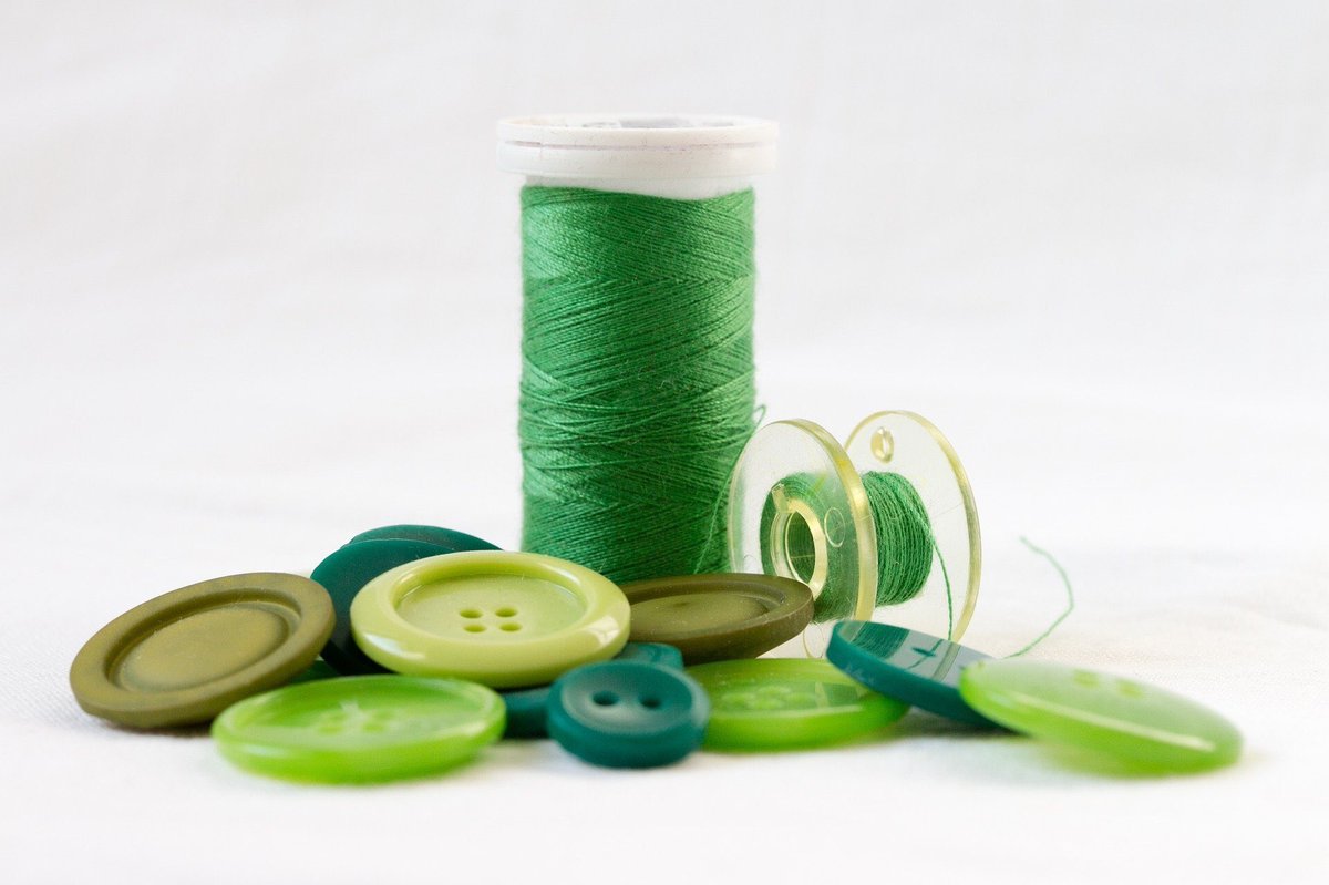oviedocleaners's tweet photo. FREE Buttons! When your clothes are with us, we treat them like our own. With our special attention to detail, we replace a missing or cracked button at no charge!
βͺ
#drycleaning #drycleaners #greenliving #ecofriendly #percfree #shopsmalloviedo #supportlocal #smallbusiness https://t.co/AAWTLxkuFq