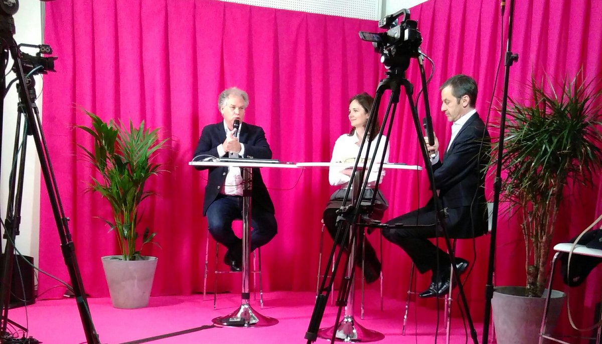 sophieconchon's tweet image. Sitting is the new smoking ! Vous les faites vos 10 000pas par jour. Le nudge au secours de notre santé? #Produrable #produrable2018