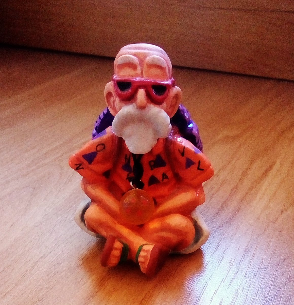 Georgeinator_94's tweet photo. #ASuperThankYou @MasakoX Probably one of my favorite moments from Super was Master Roshi's final Kame Hame Ha! It would have been really heartbreaking if he would have died but I am glad he didn't! Another hand-made figure inspired by DBS. https://t.co/DosQmB4xHz