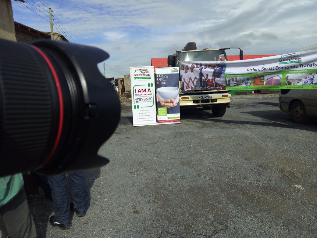 victormatara's tweet photo. We are off to Ngatatek as part of our efforts to fight hunger in the affected areas in our Country.
#FeedOneMore @OptivenFoundatn https://t.co/5kX0eTvhh3