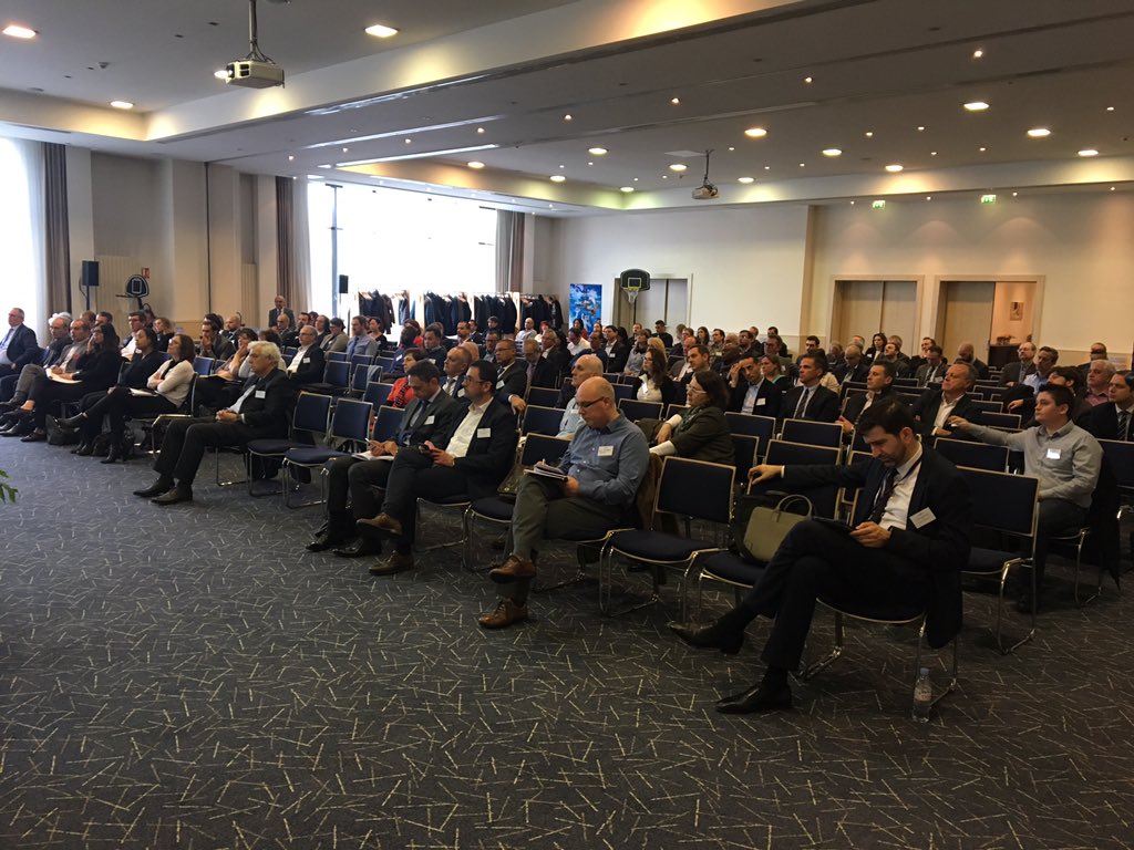 UnionTLF's tweet photo. Ouverture du Forum Air #Cargo #Digital ! 
Quels sont les défis du cargo #aerien ? Comment réussir la transformation digitale de la plateforme de Roissy ? Quelles ont été les avancées des deux dernières années dans ce domaine ? https://t.co/O8sgJA0Wi4