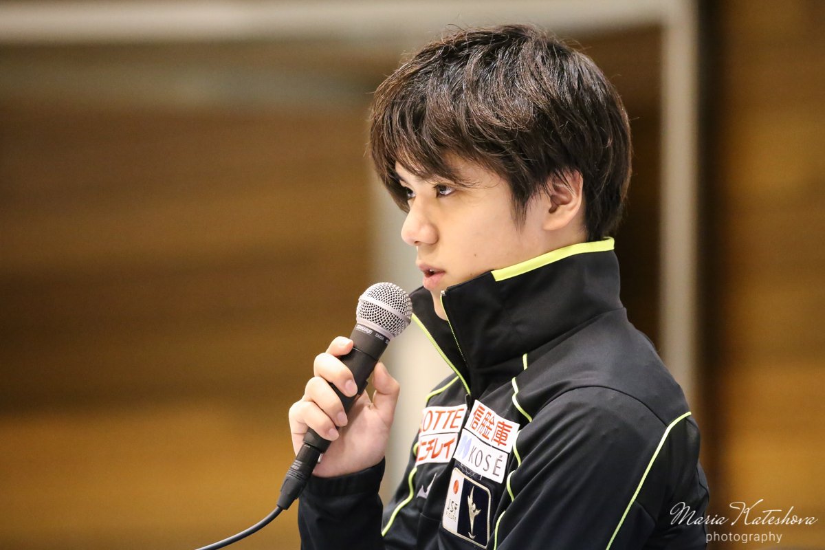 mariapixx's tweet photo. Shoma Uno at 2017-18 Grand Prix Final press conference [pt 2]
#宇野昌磨 #ShomaUno #UnoShoma #GPF17 https://t.co/tApaTjw84Y