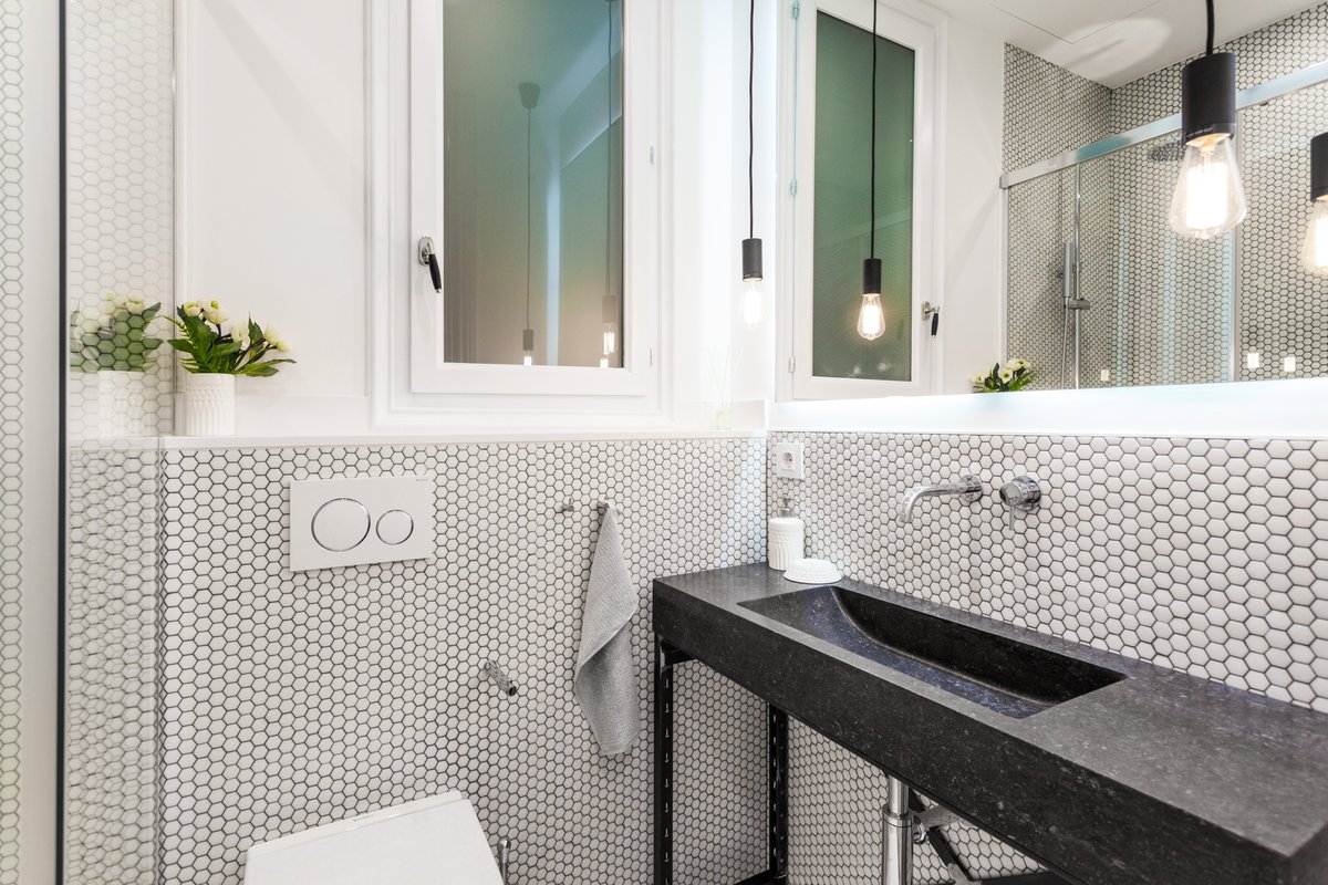 Nobohome's tweet photo. Our Balmes street #bathroom

#forsale #luxuryliving #interiordesign #nobohome #apartment #design #Barcelona https://t.co/308fHe7raT