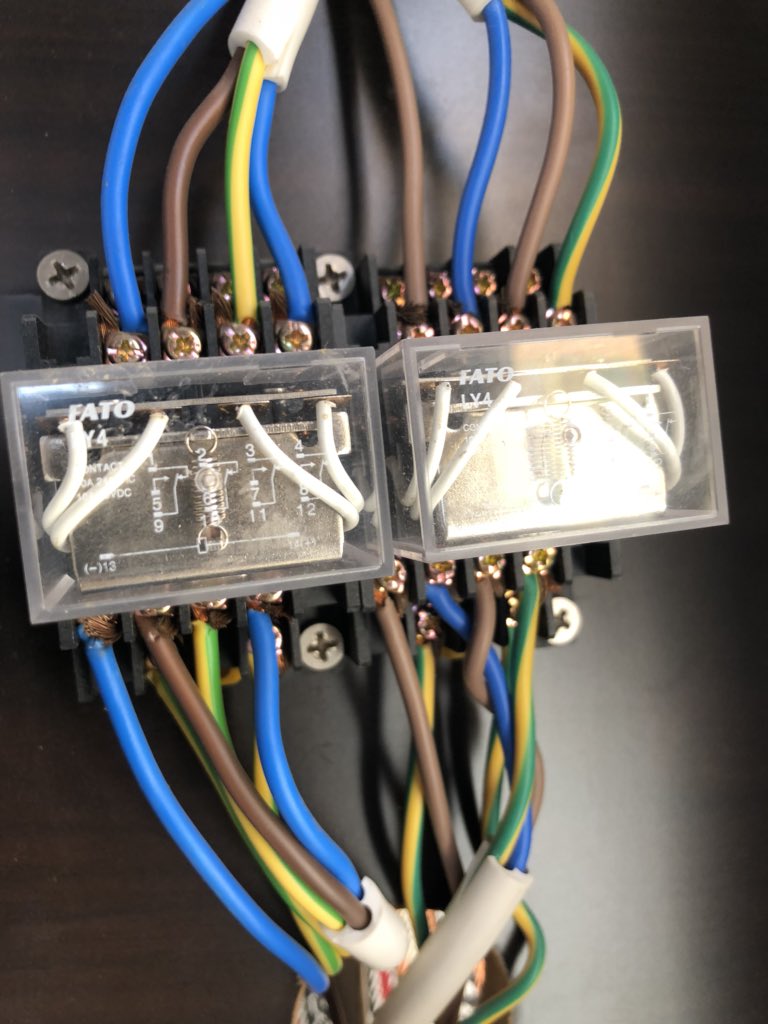 HayseedRetreat's tweet image. Where’s all this leading to? #solarpower  #needinghelp