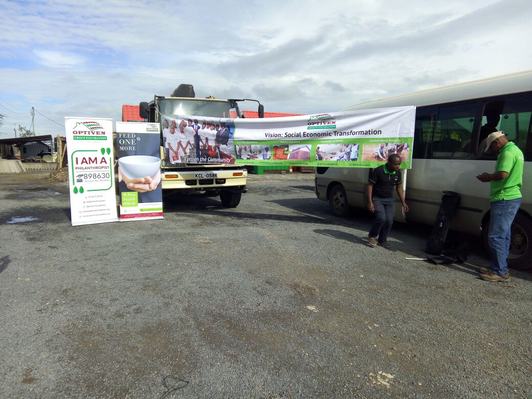 BrianTechFy's tweet photo. Getting ready to go to Ngatataek to do our CSR mission #FeedOneMore @OptivenFoundatn https://t.co/PKs6XWDB4e