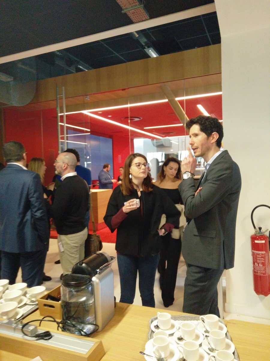 LectraFashion tweet media