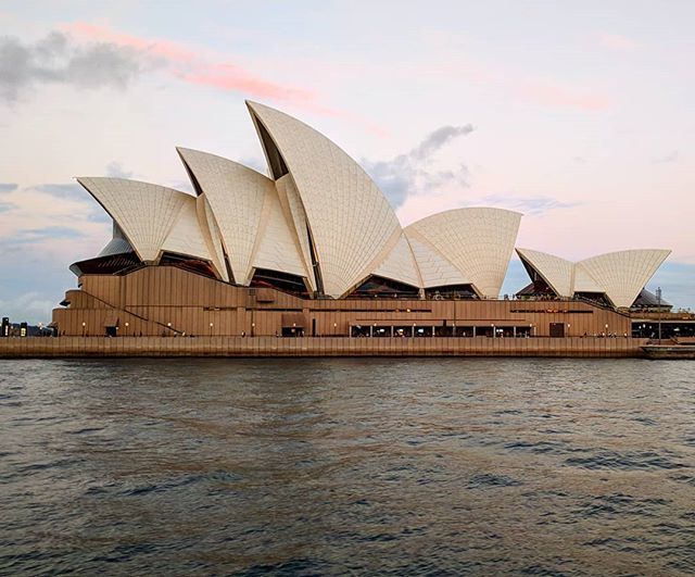marksmayo's tweet photo. The Sydney Opera house at sunset
.
.
.
#travel #visitsydney #visitnsw #visitaustralia #sydneylocal #sydneylife #snapsydney #igsydney #sydneycbd #sydneyphotographer #sydneyoperahouse #sydneysider #sydneyliving #sydneyphotos #instasydney #instasyd #tourism… https://t.co/jZwQVVL5Gk https://t.co/RNfVxVppLq