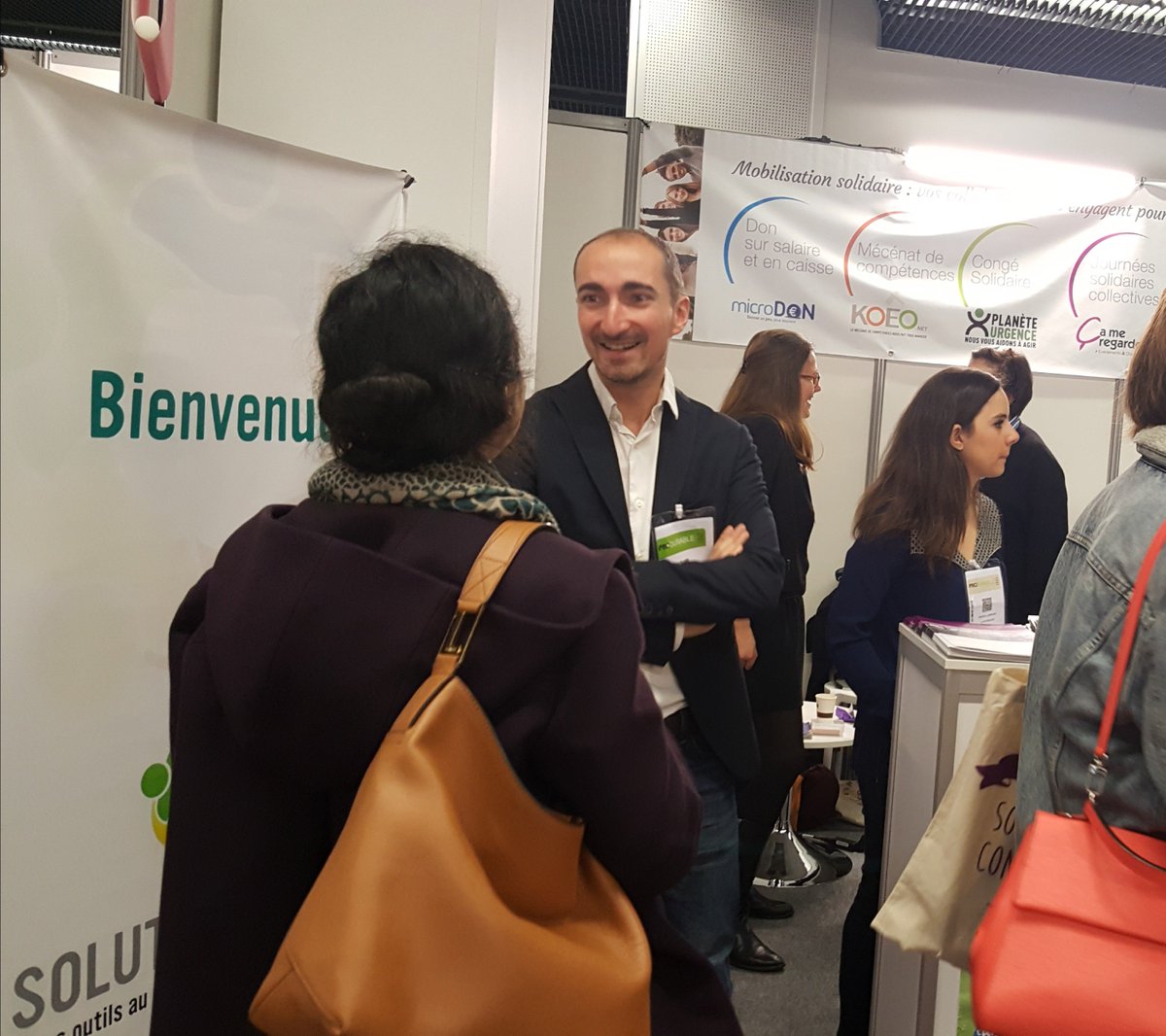 LesAteliersDD's tweet photo. 🌱 [#ProDurable] Toute l'équipe de @solutionsRSE vous attend au stand F 13-1 de l'espace NewWork ▶️ RDV à 12h30 en salle 351 pour découvrir 5 solutions concrètes pour engager vos salariés dans votre #RSE 💪 https://t.co/NLJUU8Y7RC