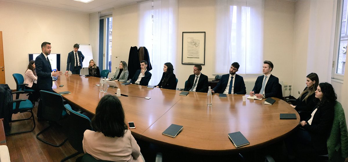 EnjoyYLearning's tweet image. L’ultimo brief di #TA15 è in @intesasanpaolo !