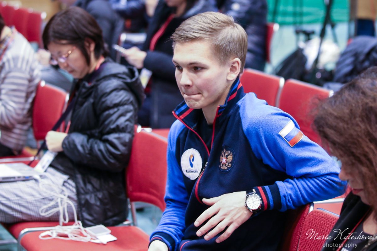 mariapixx's tweet photo. Mikhail Kolyada at 2017-18 Grand Prix Final press conference
#MikhailKolyada #МихаилКоляда #GPF17 https://t.co/nzEW13rlva