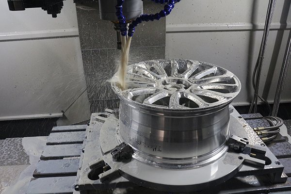 JovaWheels's tweet image. Jova Forged manufacturing

#Forgedmanufacturing #wheelmanufacturing