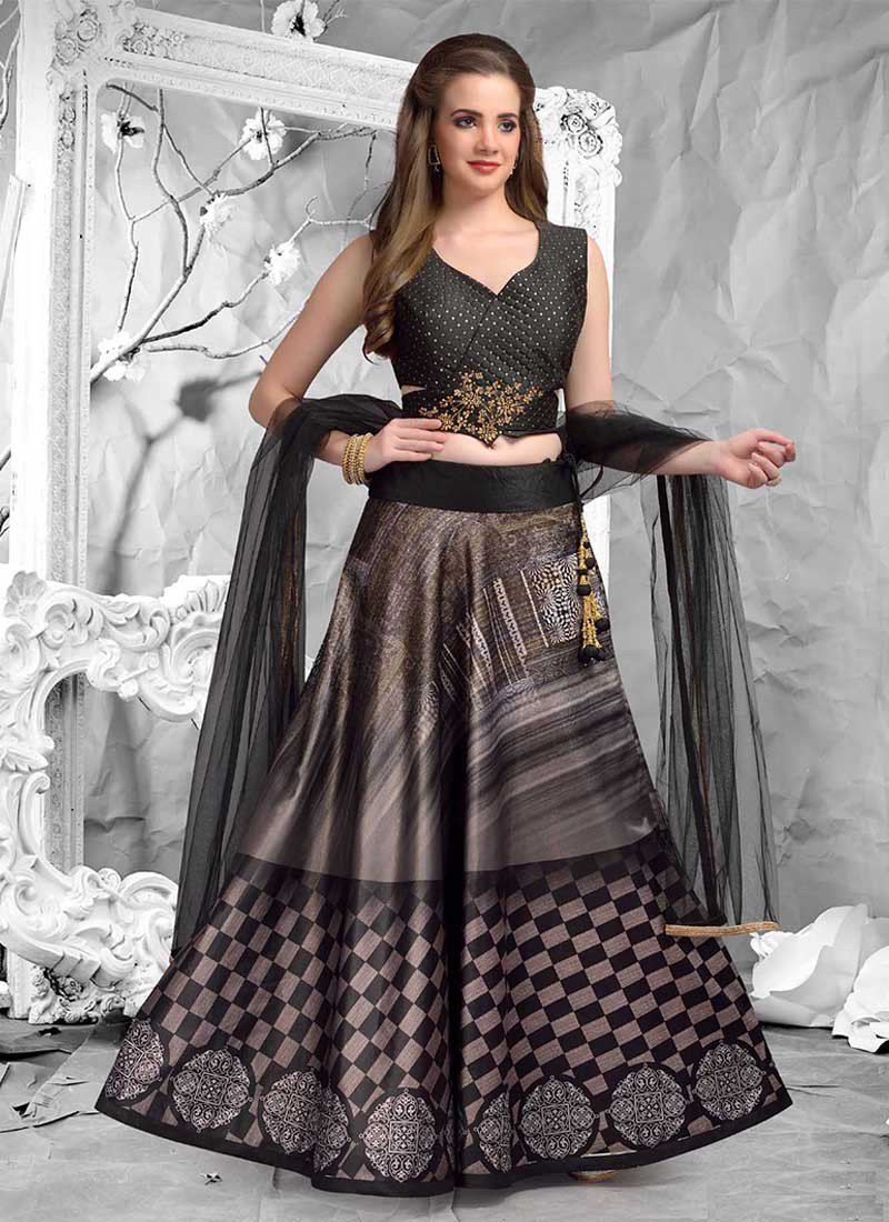DeepkalaSilk's tweet image. “Pure, intense emotions. It’s not about design. It’s about feelings.”

#kurti #IndoWestern #Floorlength #Suit #outfits #Black #Rayon #beauty #Classy #Bold #Silk #SalwarSuits #Deepkala #Heritage #deepkalasilkheritage #Lehenga #Sarees #anarkali #tarditionalwear #Dressup #Style