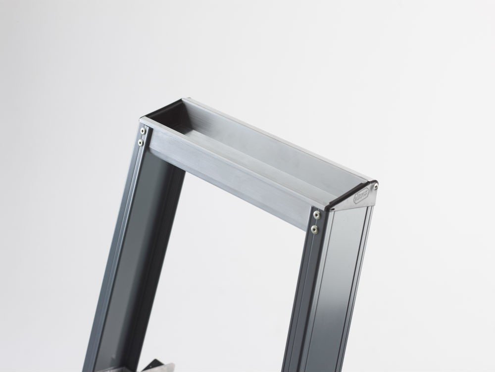 laddersenrolst1's tweet photo. Op zoek naar een sterke, robuuste, professionele werktrap?Bekijk dan snel eens de Altrex Falco. Alle uitvoeringen zijn voorradig, voor 12:00 besteld is de volgende werkdag geleverd. https://t.co/d2m3jMFoGE #altrex #trappen #ladders #woensdag #tip #aanbieding #bouw #schilder #zzp https://t.co/FgjDIsXk67