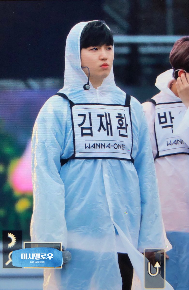 marshmallow_527's tweet photo. 180404 울산 쇼챔피언
오길 잘했어 잘했어 울산 사랑할게 #김재환 #재환 @WannaOne_twt https://t.co/CoCunXtU7a