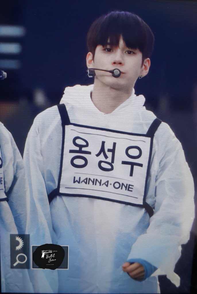 BULLETFORCE1025's tweet photo. 180404  쇼챔피언 리허설 #워너원 #옹성우 https://t.co/vRa8DX0yJr