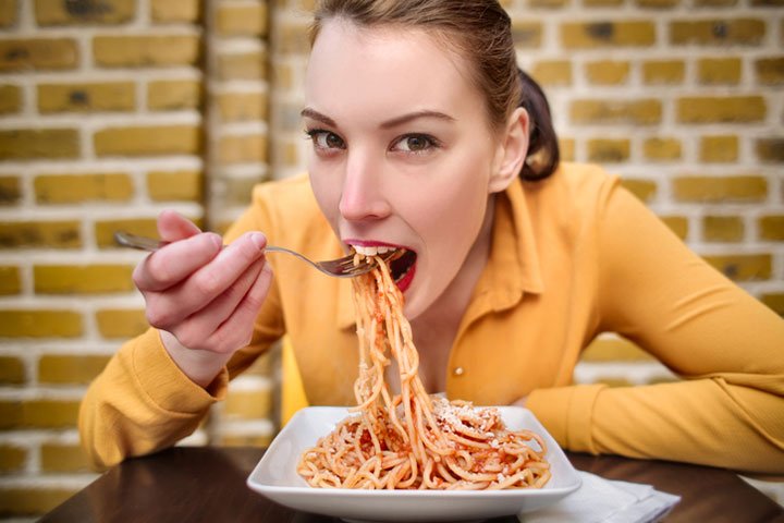 パスタは低gi食品だからパンや米より太りにくい 食べすぎたら変わらない ソースと絡める食べ方が問題 Togetter パスタは低gi食品だからパンや米より太りにくい 食べすぎたら変わらない ソースと絡める食べ方が問題 Togetter