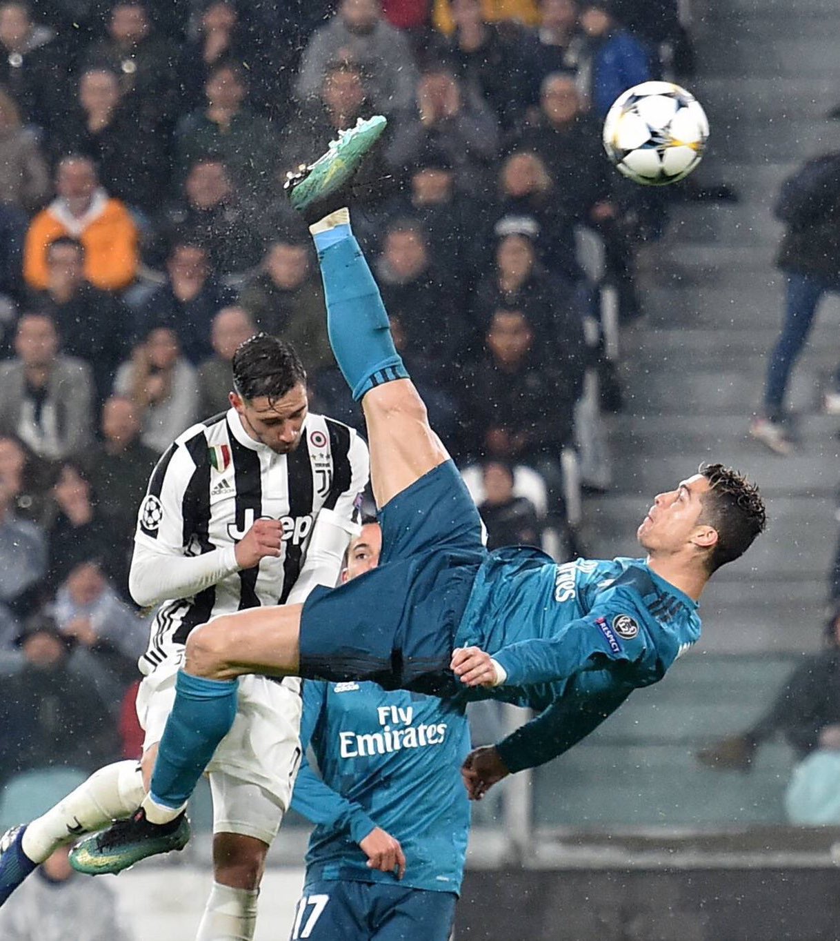 ronaldo bicyclette vs juventus