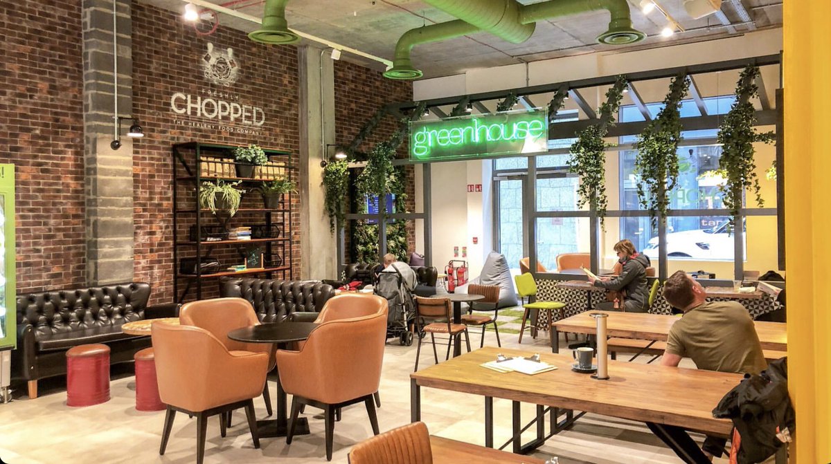 BrianLBruce's tweet image. CHOPPED 2.0 Smithfield is now open. We have gone with a complete new look and feel to offer a place to Eat.Work.Chill from. Offering a new exciting healthy breakfast N dinner menu and more. With award winning barista’s and coffee. Well done team #number44