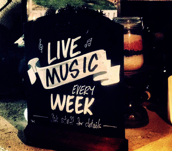 Eddie Sheehan is in the front bar tonight from 9:30! We hope to see you then <a href="/gr8musicvenues/">gr8MusicVenues</a> <a href="/WhatOnEdinburgh/">What's On Edinburgh</a>