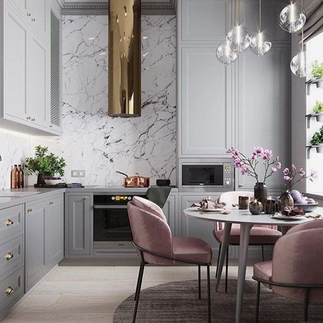 What a stunning kitchen! Love it all and if it were mine I could possibly volunteer to cook dinner each night...or at least keep the cook company seated in one of those fab chairs with a glass of Rosé perhaps...to compliment the delicious colour palate o… bit.ly/2uNTghv