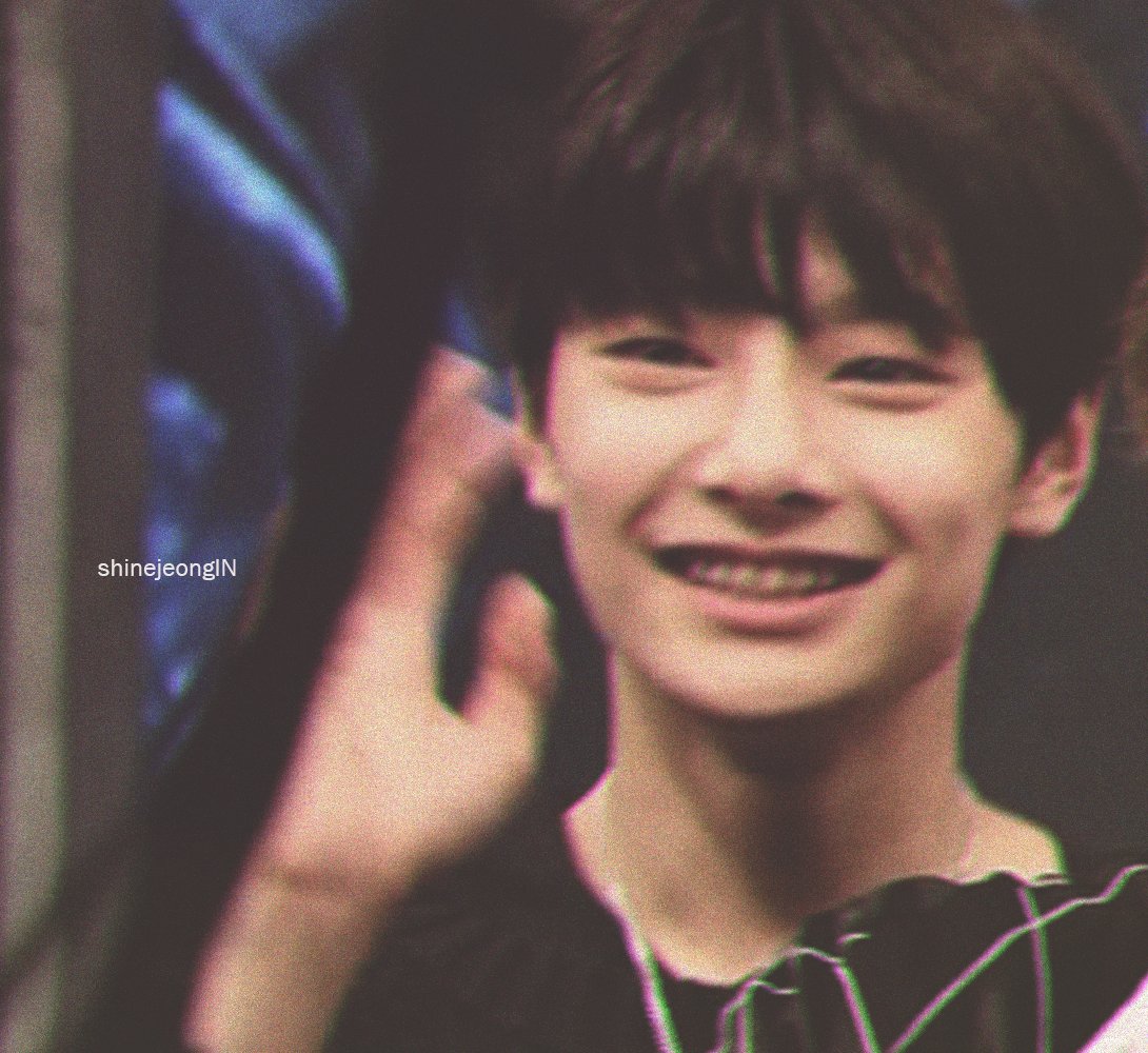 _jeonginarchive's tweet image. 18 04 03 Arirang Facebook Update
#yangjeongin #양정인 #아이엔 #IN #StrayKids