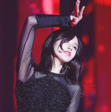 k_pop_ss_'s tweet photo. 来年のミナリのセンイルまでに3240RTと3240いいねお願いします🙇💓
ぴったりで止めてください！
onceの力を合わせてがんばりましょう🙌💪✨
#TWICE
#트와이스
#超絶すぎる名井様
#南と書いてミナと読みます
#onceでRTした人全員フォロー
#onceでいいねした人全員フォロー
#onceスルー禁止
#ミナペンRT https://t.co/LnQrHGXQSk