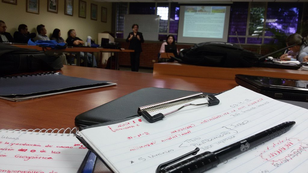 inapbl's tweet photo. A pesar de las dificultades nunca debemos renunciar en asumir nuevos retos  #DoctoradoEnCienciasAgrarias #FagroLuz https://t.co/cIv6ksbx3v