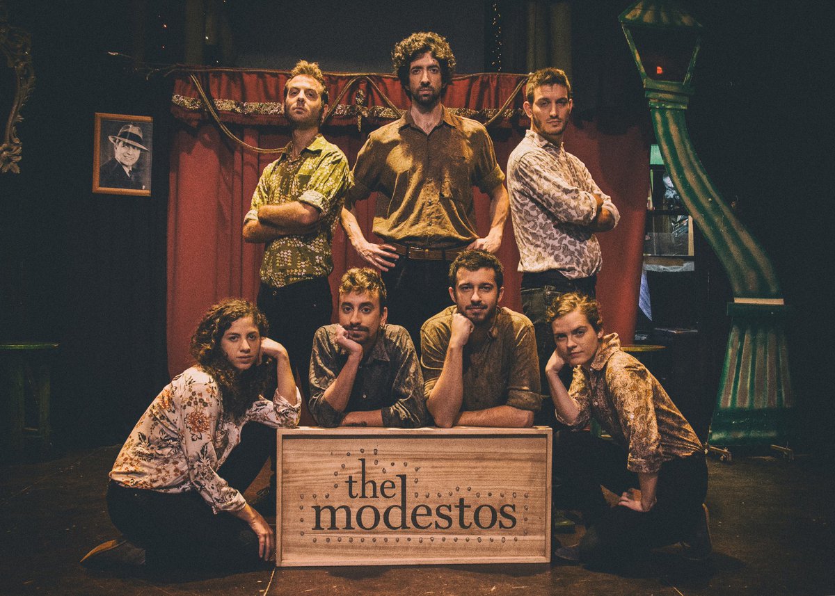 TheModestos's tweet image. ¡Entrevista en @espectaculosBCN
! #impro #improv #improvisacion #teatro #teatre 
#barcelona #barna #bcn