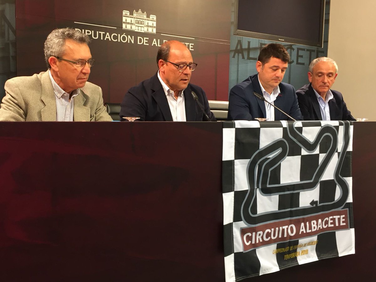 Presentación #campeonatocetelemvelocidad en la Diputación de Albacete! Mañana empieza la acción en el trazado manchego!