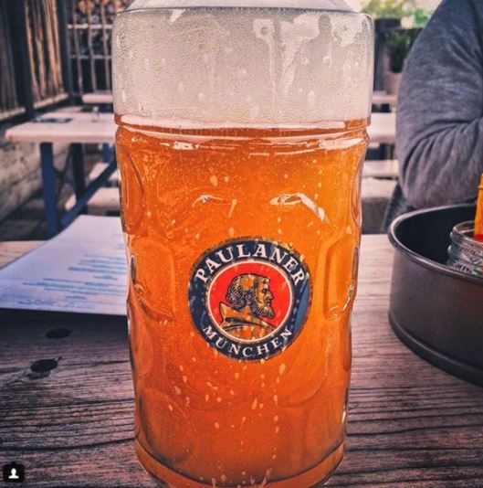 So the four day weekend is over and things are back to normal. Need something to lift up your mood and carry you through to the weekend? It's time for some #beer at Stein's Kingston! 🍻📷 travelfoodlos