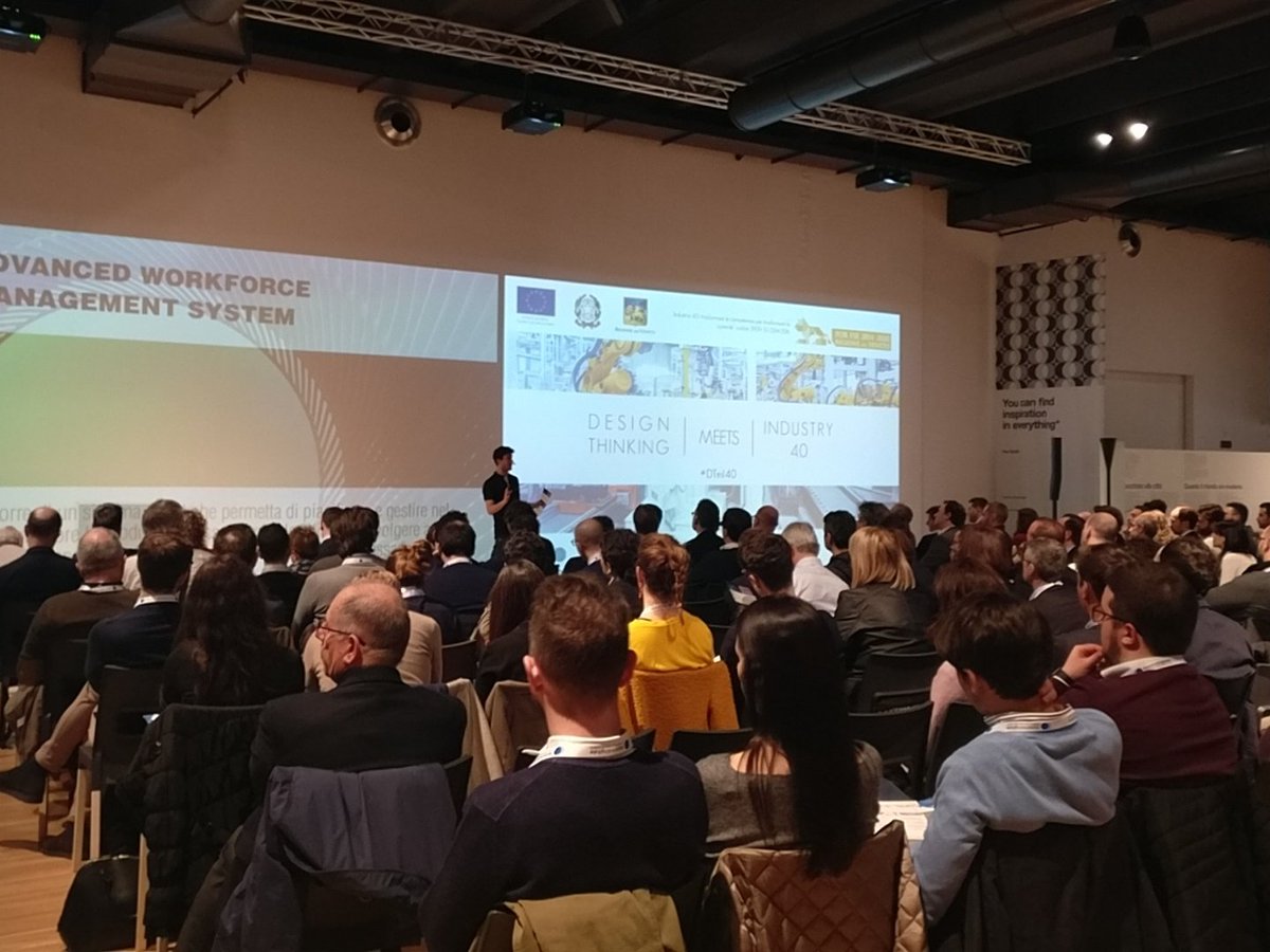 AzzurroDigitale tweet media
