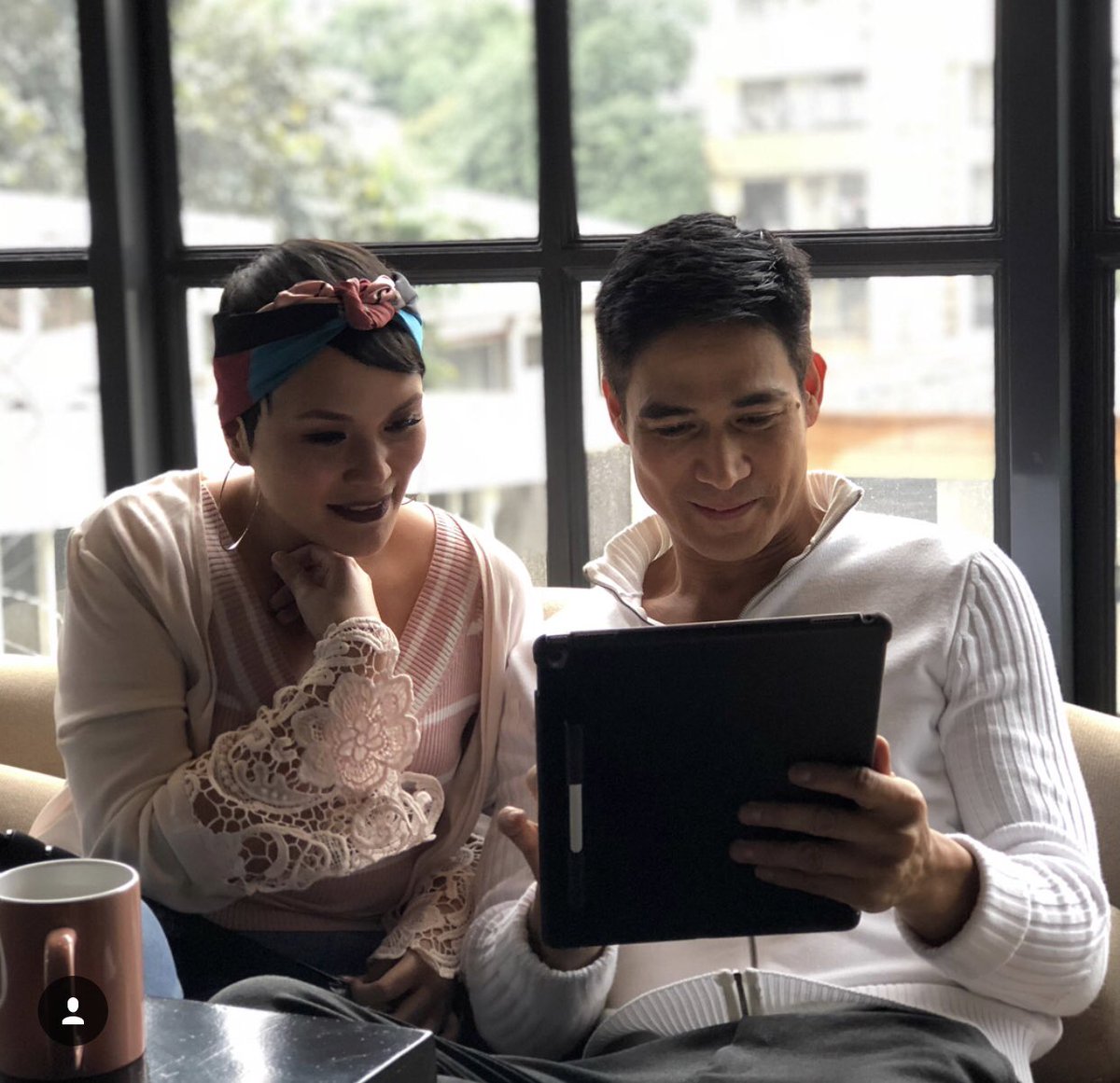 AngeliPV's tweet photo. https://t.co/k9G4jD6pyY via @youtube Congratulations to @AbbyAsistio for the premiere of her music video #DaratingKaRin on @MYXphilippines for @StarMusicPH &amp;thank u to @pjpcom Piolo Pascual for the cameo appearance! Directed by @niqablao TY @starmagicphils maraming salamat ! 💕 https://t.co/KqHgHh7JPy