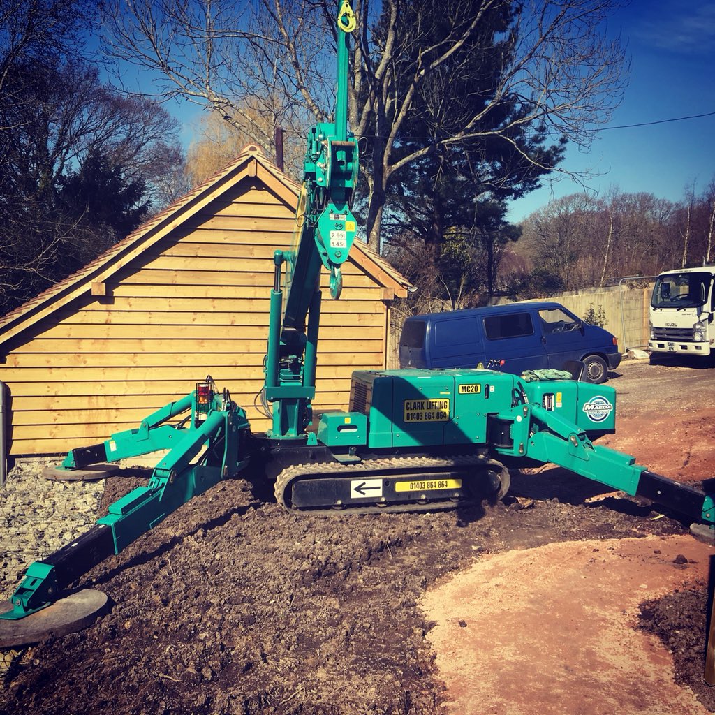 ClarkLifting's tweet photo. #steelstructures made easier with our range of #minicrane #spidercrane #liftingsolutions these #goanywhere #cranes are available here; https://t.co/IhmRUaTc0X 01403864864,we can also provide the #craneoperator or #contractlift services,call for a chat! https://t.co/pX294Cm8DI