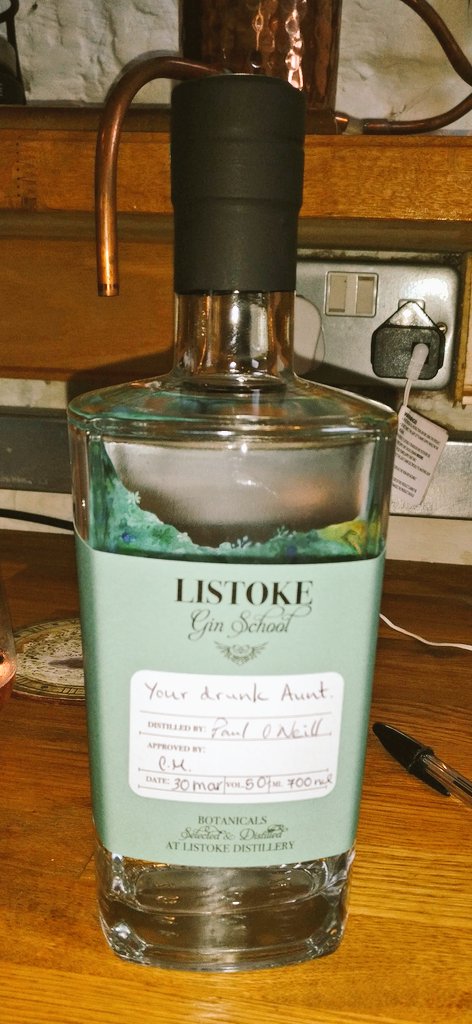 pfoneill's tweet photo. @Rubberbandits I made my very own Gin called "Your drunk Aunt" and fed it to my Limerick Aunt on Easter Sunday #makegingreatagain #yurt https://t.co/lazldqm8ob