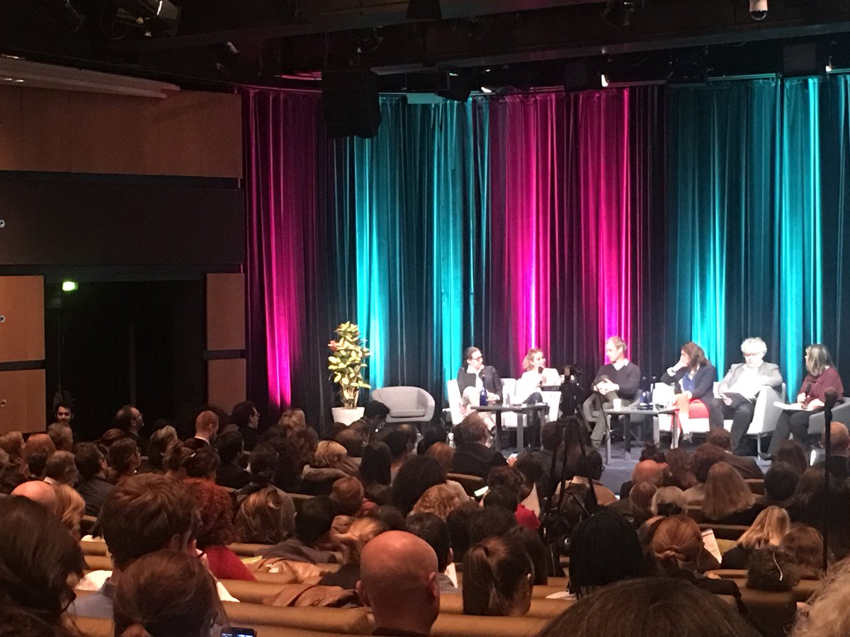 ressono's tweet image. Début de la table ronde « Human First : Comment mettre le #Numérique au service de l'Humain ? » avec @GroupeLaPoste @nicocelier @josephinegoube @hammouda_amel @marchandise
#rse #produrable2018 #Produrable