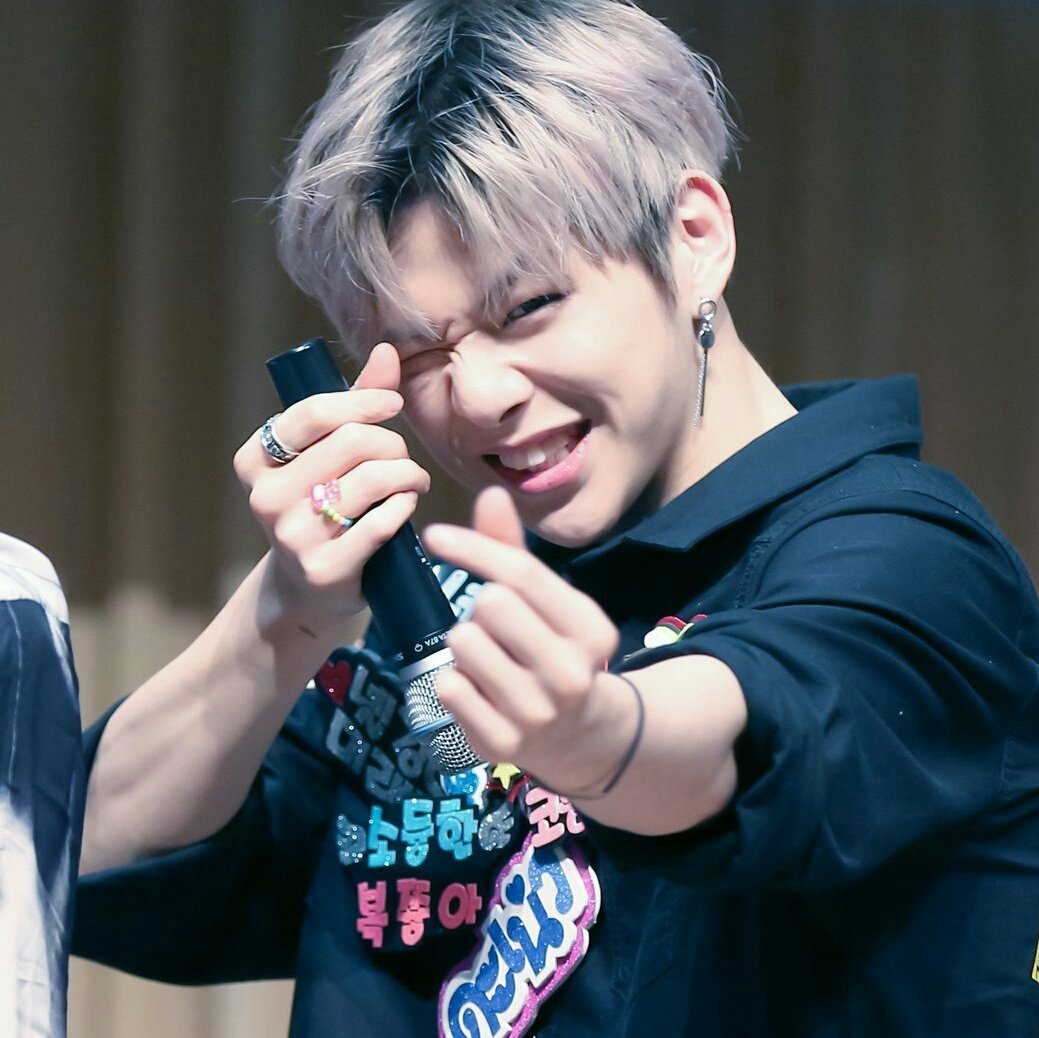 ˚S🐳 조승리 tweet media